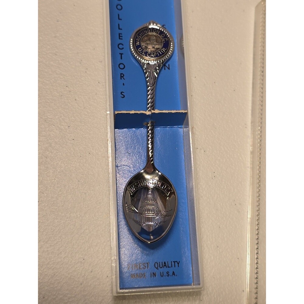 Washington DC US Capitol Collectible Silver Color Spoon - Souvenir